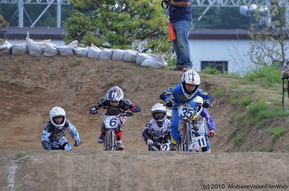 2010JOSF Spring Nationals VOL7：ミルキー７、８クラス決勝_b0065730_1621163.jpg