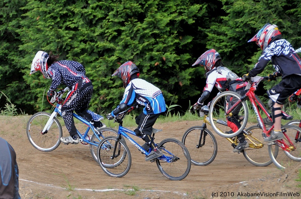 2010JOSF Spring Nationals VOL8：ミルキー９、ジュニアクラス決勝_b0065730_18253341.jpg