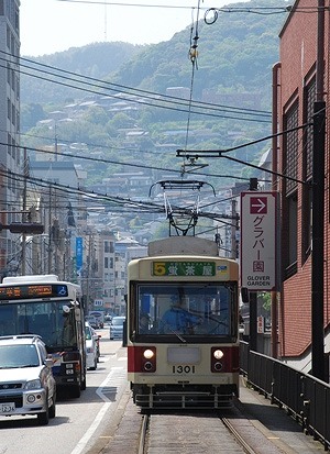 坂のある町_e0030537_2344679.jpg