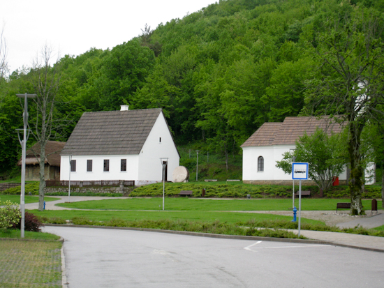 f0039021_8255528.jpg