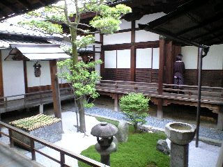 ヨガスマイル2010春_e0066369_22552931.jpg