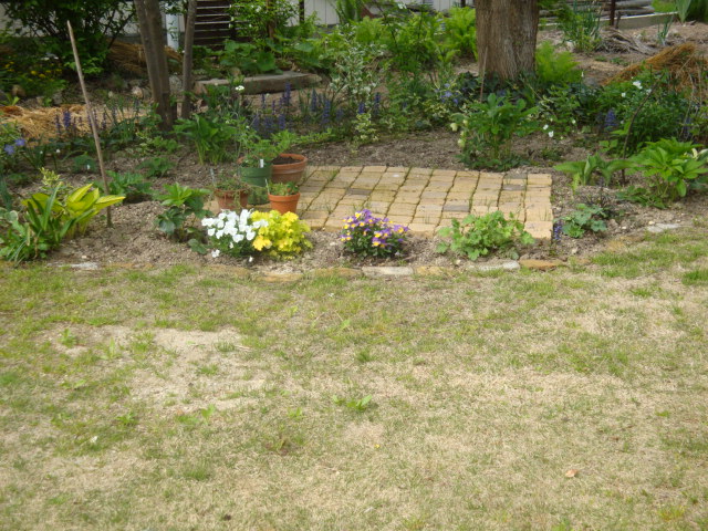 e0175905_1243579.jpg