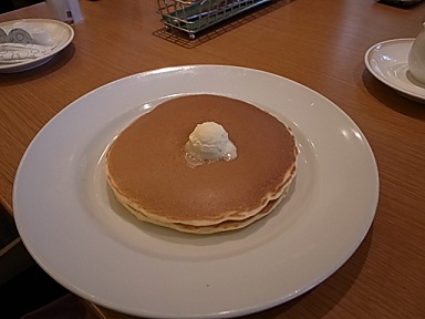 パンケーキ ツアー_c0217853_18103937.jpg