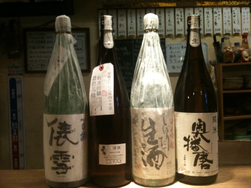 経堂西通り「きはち」さんと「さばのゆ」で日本酒・古酒ウィーク開始!_f0053279_1863879.jpg