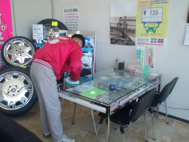 店長のニコニコブログ!50シーマ 御成約頂きました!_b0127002_2154043.jpg