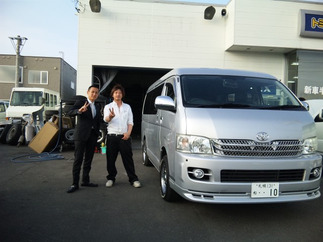 F沢様 プリウスご成約!!_b0127002_2205363.jpg