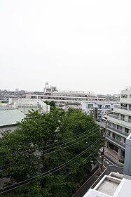 すずらん通り_f0170519_16572977.jpg