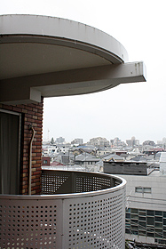雨にも負けず_f0170519_2375491.jpg