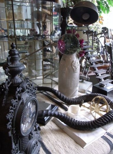 c:hord~ミッドタウン近くのCOOL!なantiqueshop_b0189667_034842.jpg