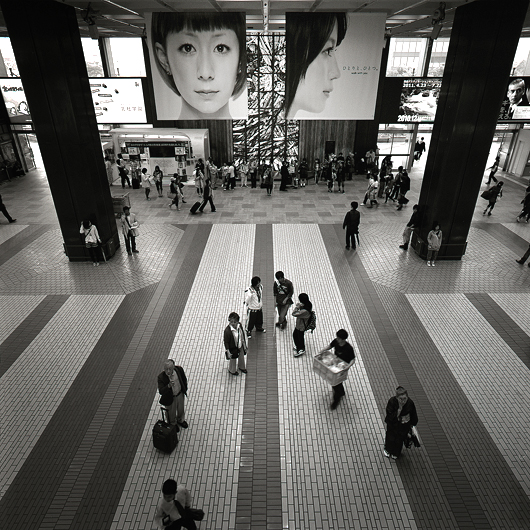 仙台駅の人_d0120013_2217494.jpg