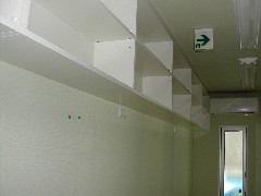 薬局受付・調剤室棚_b0179298_22584566.jpg