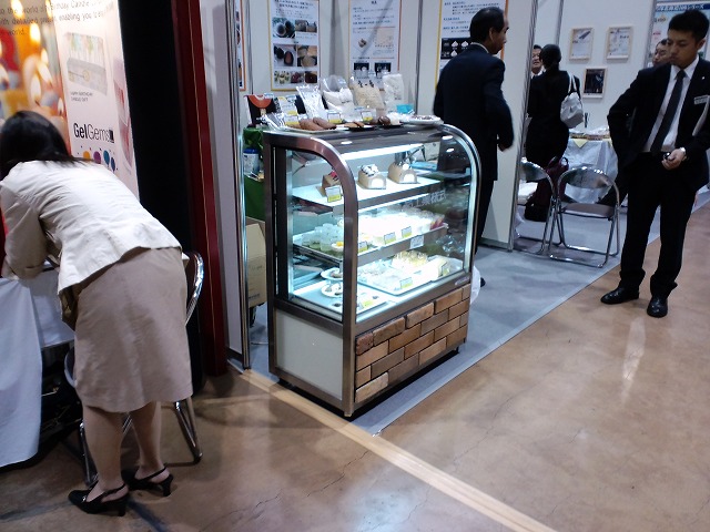 f0202703_20373487.jpg