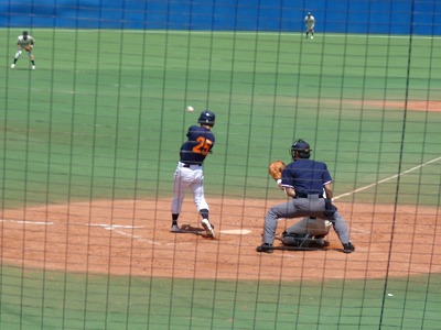 5月17日 東都大学野球2部 拓殖大対専修大 神宮第二球場の両翼は何M?_b0166128_10584854.jpg
