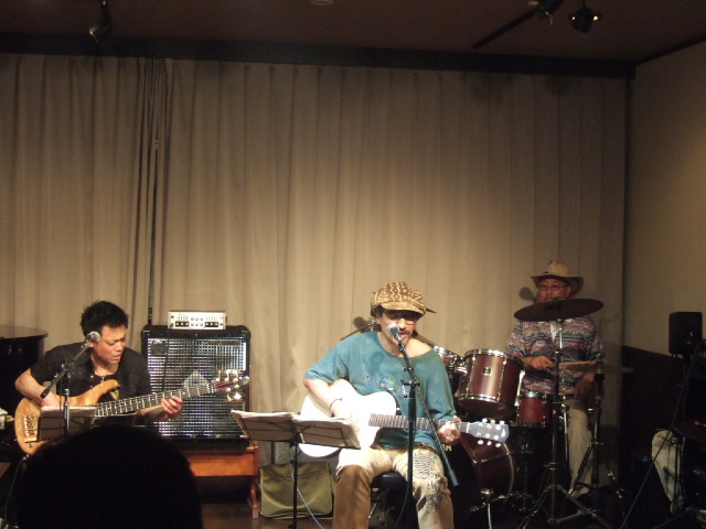 カズ南沢 ライブ_c0229062_19211644.jpg