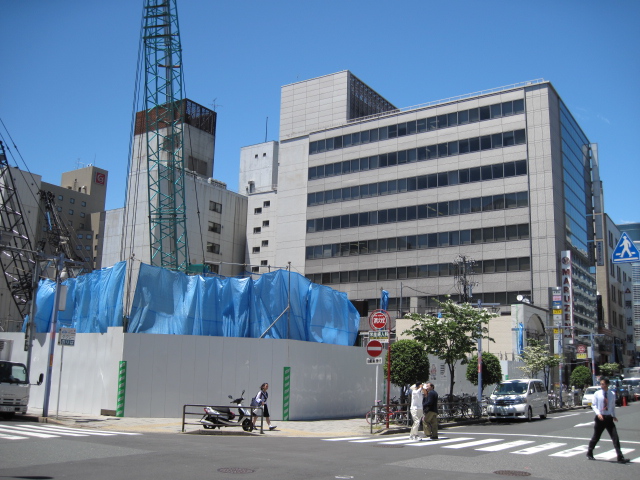 ダイエー栄店跡地_f0016320_17184942.jpg