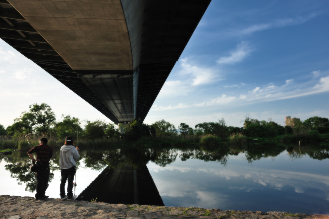 Two anglers_c0189822_22251116.jpg