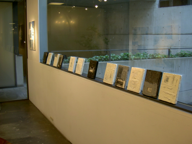 次の展覧会は28日から_a0071956_20334181.jpg