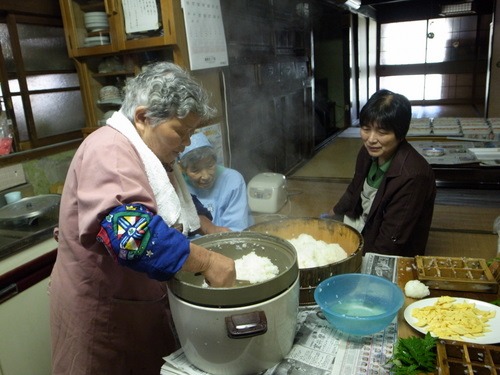 押し寿司作り_c0116915_22175950.jpg
