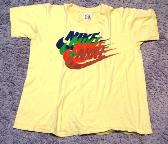 5/29(土）入荷！70’Ｓ　ＮＩＫＥ　風車タグ４連Ｔシャツ！_c0144020_16471384.jpg