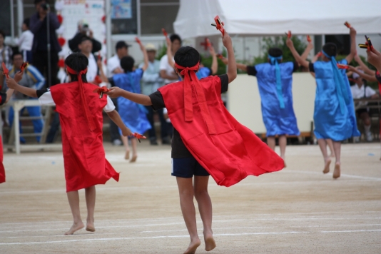 寒いじゃないの運動会_f0088647_1740136.jpg