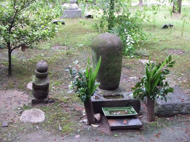 Tokugawa Ieyasu’s Tomb in Nanshuji Temple_e0046748_19475949.jpg