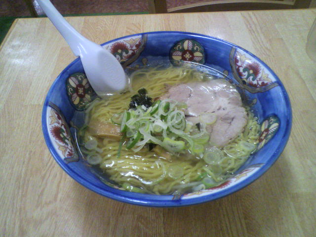 ラーメン華月_b0106766_18333377.jpg