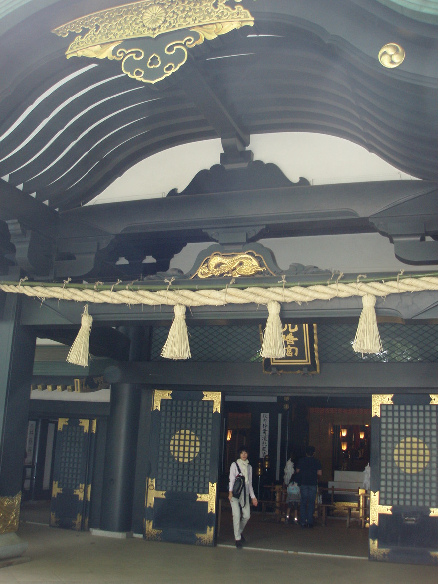 穴八幡神社に_d0082655_2235545.jpg
