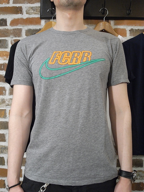 F.C.R.B. SWOOSH !_c0079892_2271117.jpg