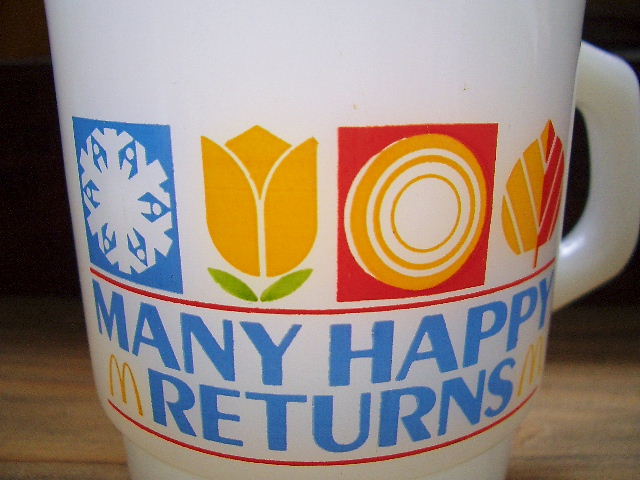 マクドナルド　MANYHAPPY RETURNS_e0158923_2252208.jpg