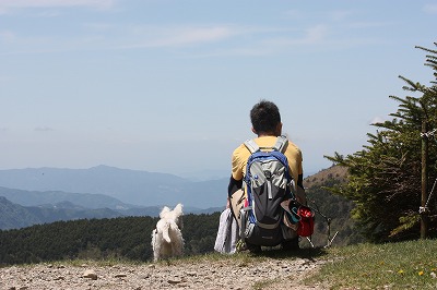 犬連れ登山　～剣山～_e0181928_13314410.jpg
