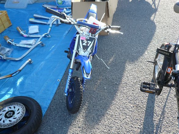 なにわ旧車部品交換会 社会人ニートの気ままな生活日記 なにわ旧車部品交換会 社会人ニートの気ままな生活日記