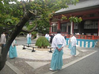 京都鞍馬寺のウエサク祭2010_f0036028_1524284.jpg