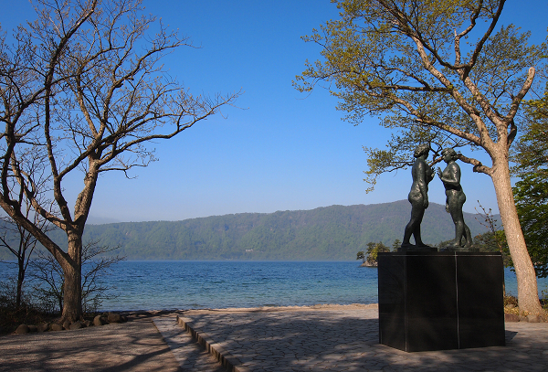 十和田湖「乙女の像」高村光太郎_f0140054_20414264.jpg