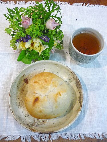 「パンと器の店パオパオ」のまじめな食パン  ＆豆乳パン`☆｡･:*:･ﾟ`✛　_a0053662_23244516.jpg