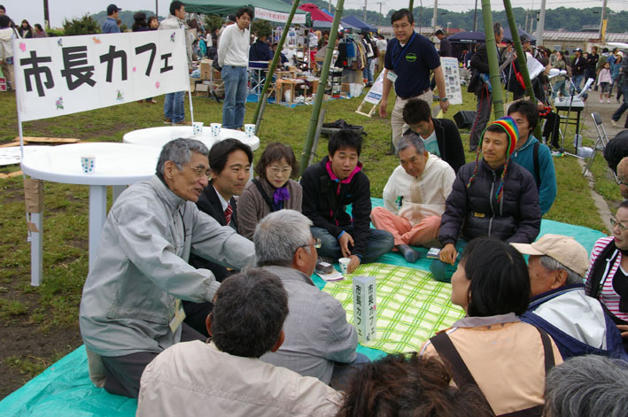 疾風怒涛の5月は30日の鎌人いち場への出店で終了！_c0014967_9465672.jpg