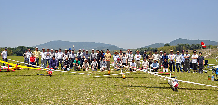 100530四国スケールグライダーミーティングin宝山湖_f0175989_20464324.jpg