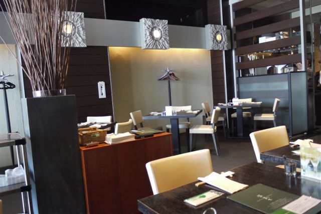 久しぶりの銀座、泥武士でランチ♪♪♪です_b0175688_2028230.jpg