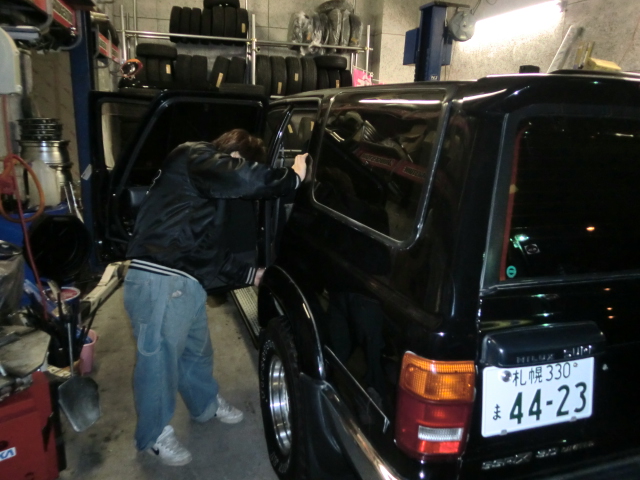 G、アシスト様 ハイエースご成約!!_b0127002_22305352.jpg