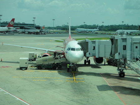 5月27日　 広東焼臘 ＠ Ｃｈａｎｇｉ　Ａｉｒｐｏｒｔ_a0002177_16492516.jpg