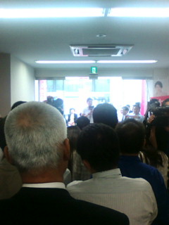 【参院選・広島選挙区】民主党新人・中川圭さんの事務所開き_e0094315_1431655.jpg