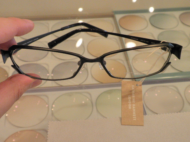 キャサリンハムネット 新作入荷 Optician Pride 株式会社アビット 眼鏡事業部 代表 渋谷ブログ キャサリンハムネット 新作入荷 Optician Pride 株式会社アビット 眼鏡事業部 代表 渋谷ブログ