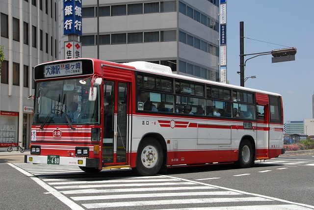 京阪バス～競輪輸送車1～_a0164734_21131735.jpg