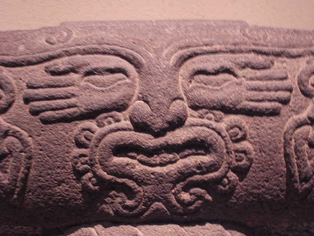 国立人類学博物館（５）　アステカ文明　　歴史・生活・石像_c0011649_2245661.jpg