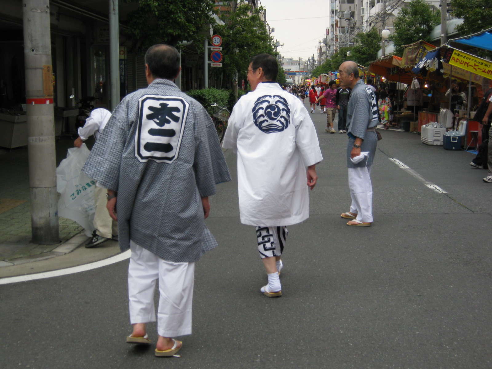 おまけ　　　一足お先に「夏祭り子供神輿」_f0177670_17241097.jpg