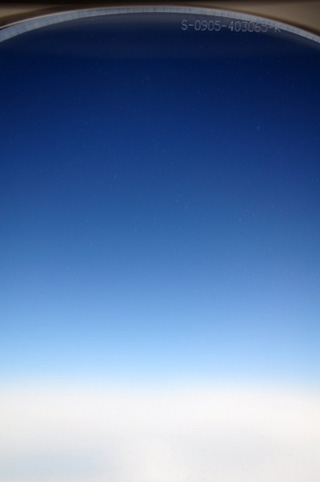 空の窓_c0229485_23302556.jpg
