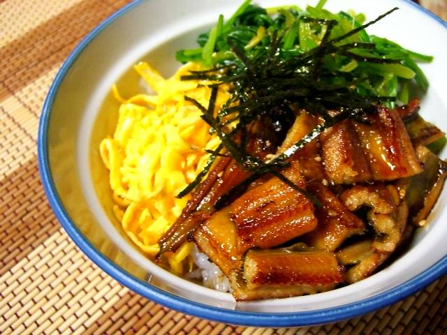 穴子の3色丼_f0201488_321592.jpg