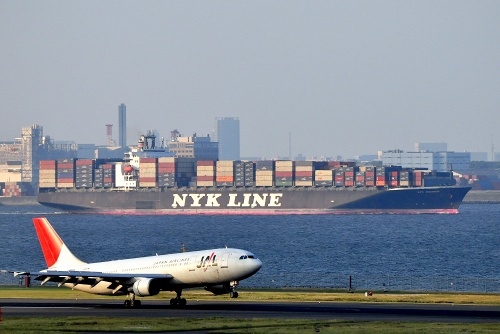NYK AQUARIUS_e0158925_1302260.jpg