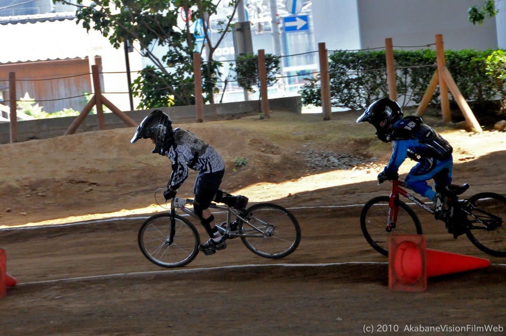 ２０１０JOSF川口ゴリラ公園６月定期戦VOL4：ミルキー8、９クラス決勝　_b0065730_13575523.jpg