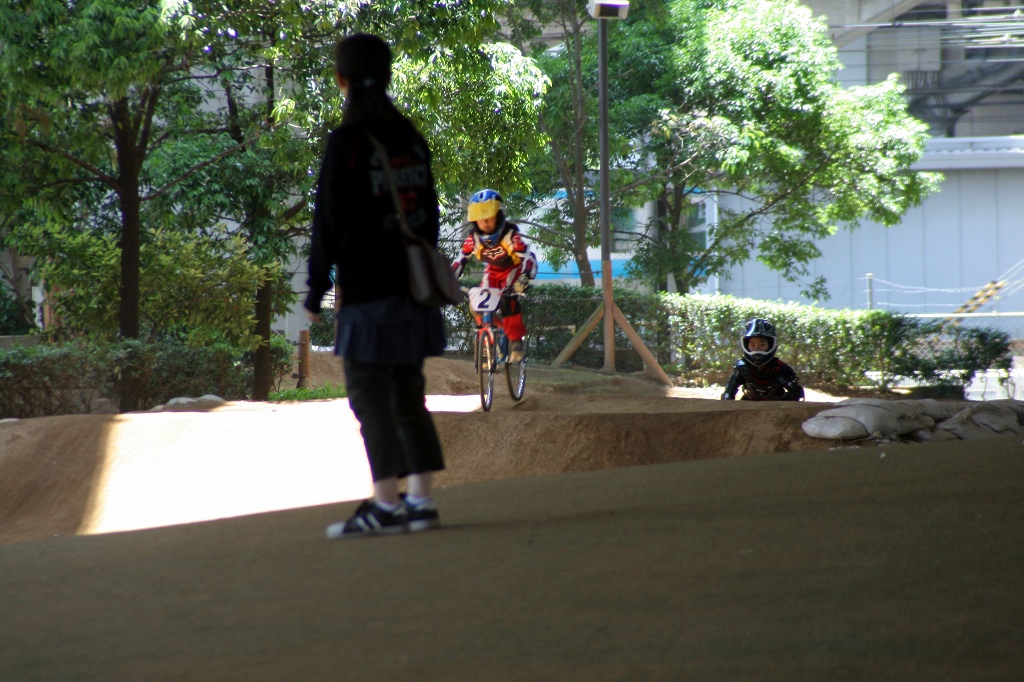 2010 JOSF ゴリラ公園6月定期戦_b0136231_2346696.jpg