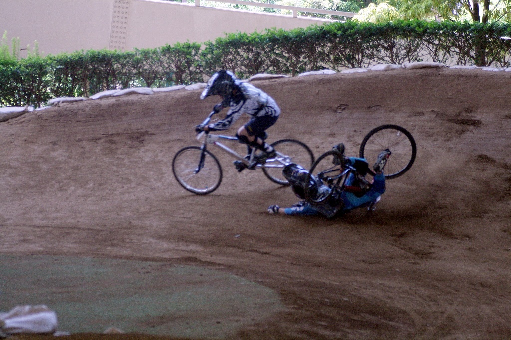 2010 JOSF ゴリラ公園6月定期戦_b0136231_23471584.jpg